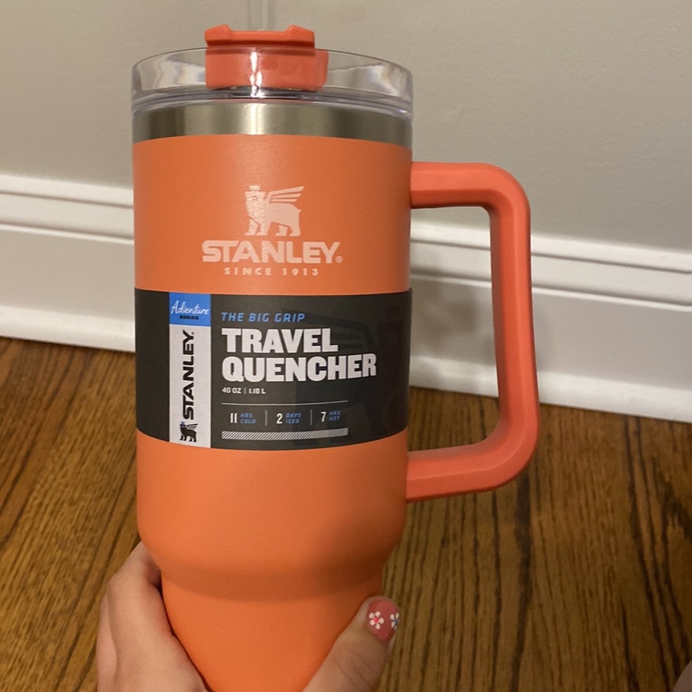 Stanley 40oz Travel Quencher